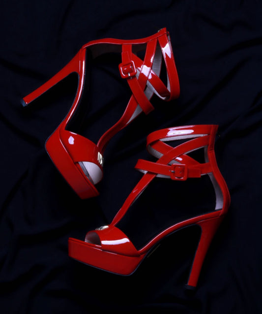 Red sandal ( Glossy )